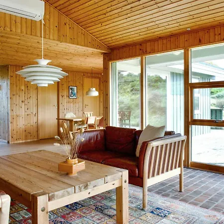 Ocean Front In With Sauna بيت للعطل *