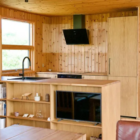 بيت للعطل Ocean Front In With Sauna *