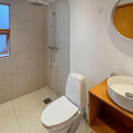 بيت للعطل Ocean Front In With Sauna